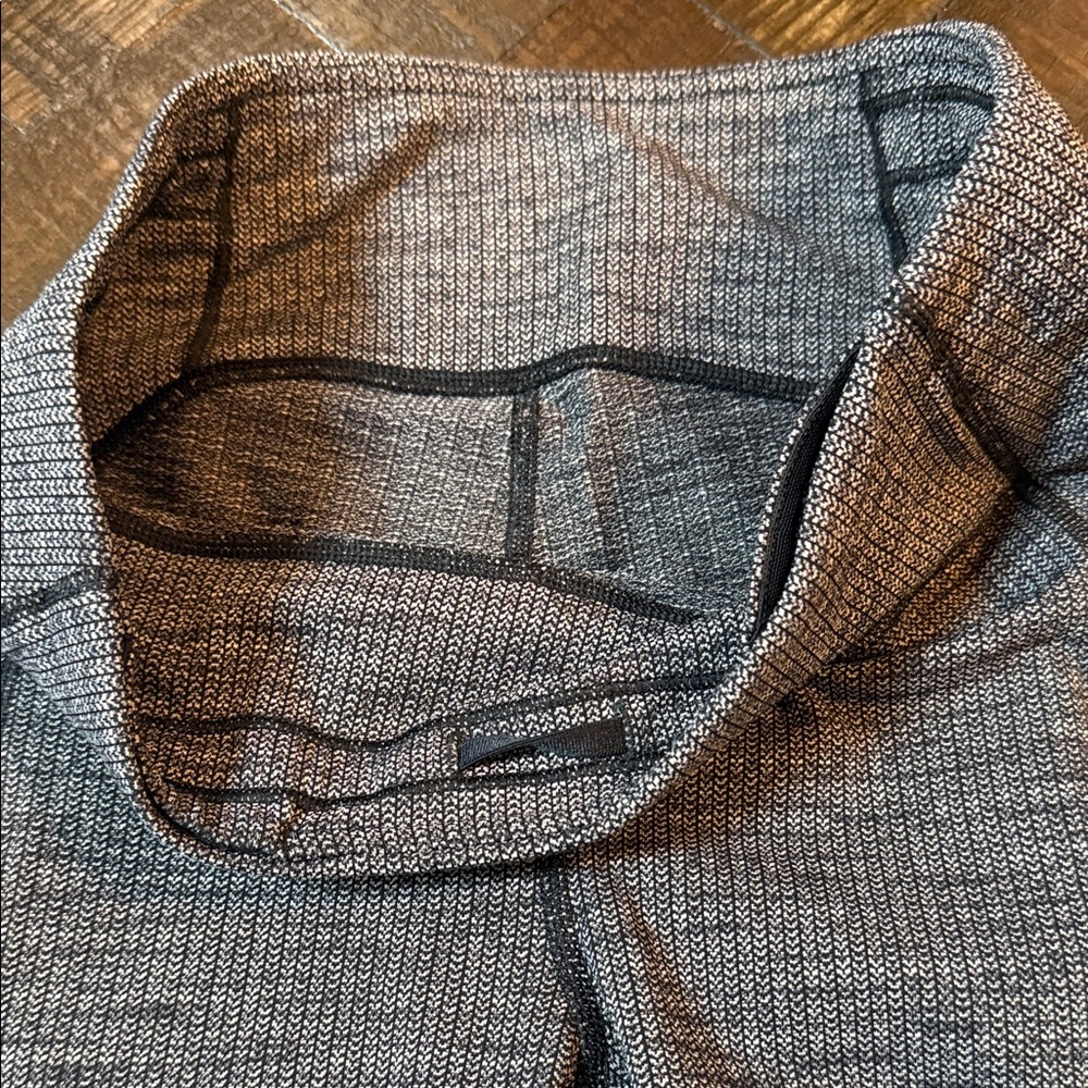 Lululemon Speed Up Tight 28” Full-On Luxtreme – Size 6 - Picture 4 of 8